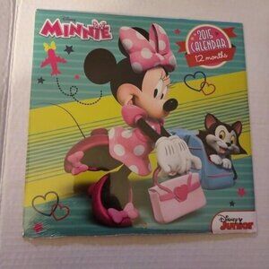 2015-DISNEY MINNIE -12 MONTH WALL CALENDAR-2015-NEW